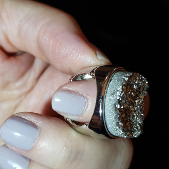 Silver-tone Drusy ring. - Picture 3 of 3